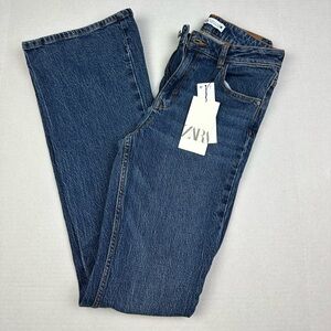 Zara High waist Dark Blue Flare Jeans NWT Size 4/6 (38)